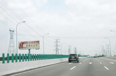 南沙港快速路大牌廣告K29+290 南沙港快速路大牌廣告K29+290