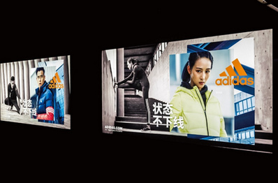 1、2、10號線12封燈箱廣告