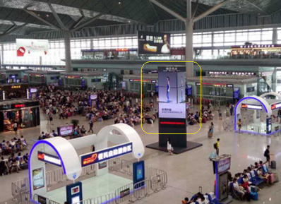 西安北高鐵站魔方柱廣告案例圖 西安北高鐵站魔方柱廣告案例圖