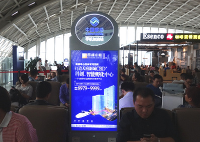 登機(jī)口座位間燈箱廣告 登機(jī)口座位間燈箱廣告