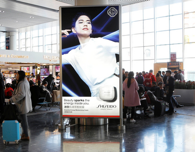 澳門機場免稅品區燈箱網絡廣告 澳門機場免稅品區燈箱網絡廣告