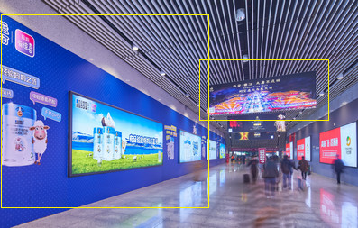 西安北站到達廳東西人行通道組合媒體廣告 西安北站到達廳東西人行通道組合媒體廣告