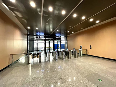 惠州北站站內等候區消防落地燈箱廣告 惠州北站站內等候區消防落地燈箱廣告