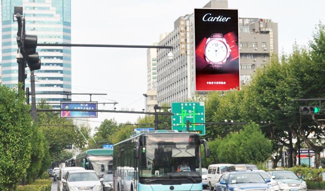 杭州市武林廣場糧貿大廈戶外大牌廣告怎么樣？