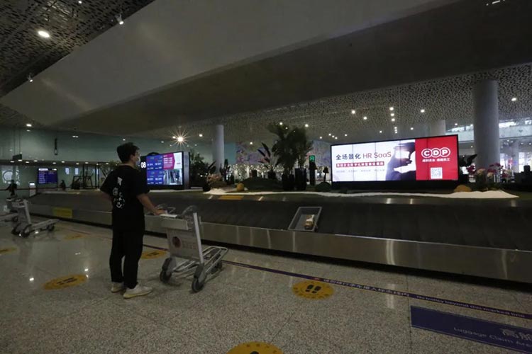 CDP集團深圳機場電子屏廣告2