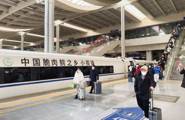 高鐵列車冠名廣告價格多少錢？政府特產食品高鐵廣告案例