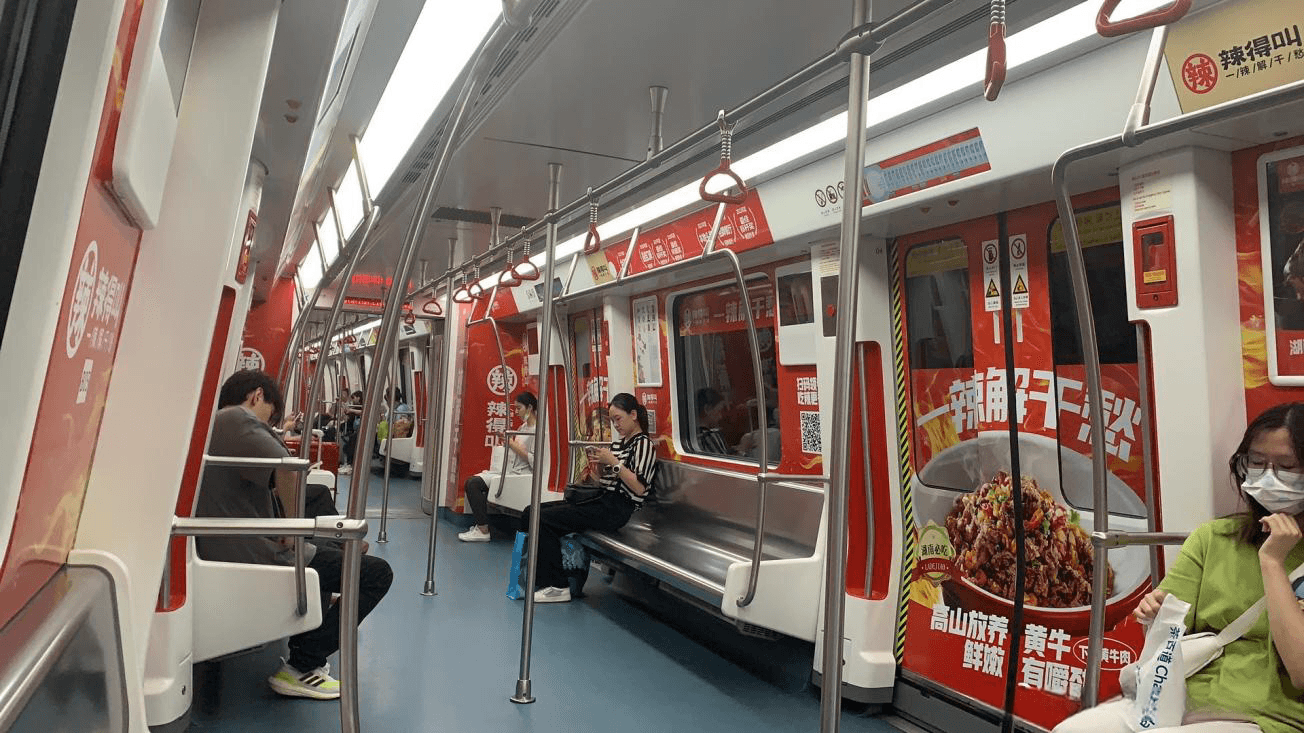 寧波地鐵車廂廣告價格多少錢？寧波地鐵廣告經典餐飲案例圖