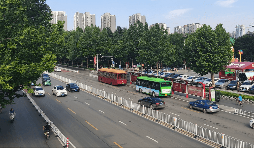 邢臺候車亭站臺廣告價格多少錢？邢臺公交車站站亭廣告位置優勢