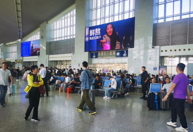 溫州南站廣告價格收費標準，溫州南高鐵站春運候車大廳廣告位