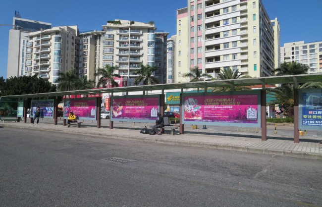 佛山候車亭站臺(tái)廣告價(jià)格收費(fèi)標(biāo)準(zhǔn)，佛山公交車站牌廣告位置優(yōu)勢(shì)