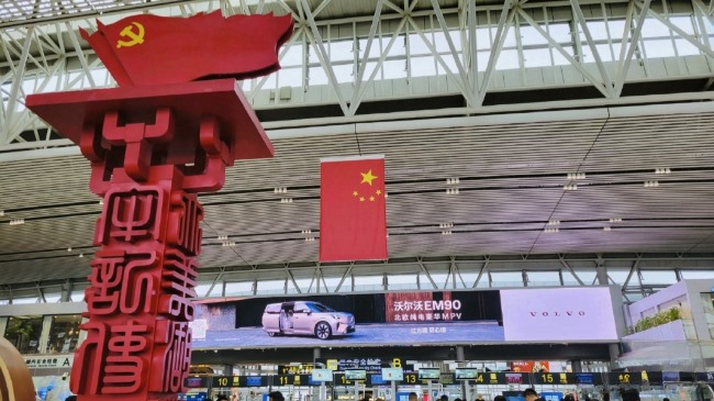 長沙機場出發大廳安檢口LED廣告牌優勢，長沙黃花機場廣告價格收費