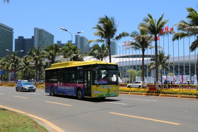 海口公交車身外包車貼展會案例圖，海口公交巴士車身廣告價格收費