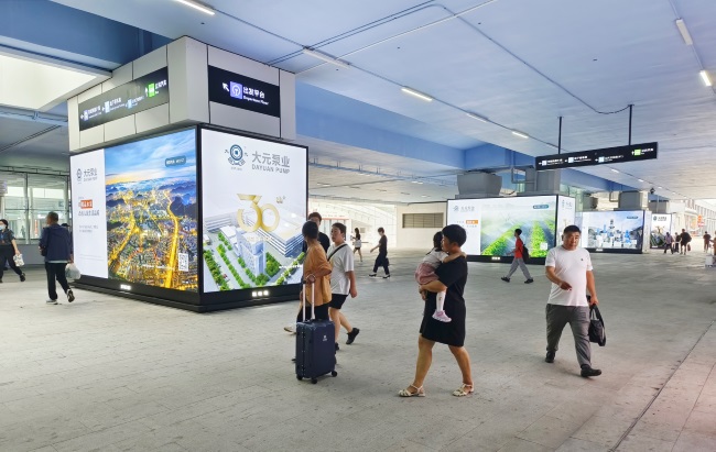 溫嶺高鐵站進出站口換乘區包柱燈箱廣告，臺州溫嶺站高鐵廣告價格