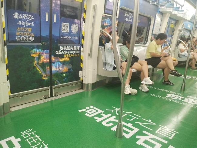 天津地鐵全景創意內包車景區文旅案例，天津地鐵車廂貼廣告價格
