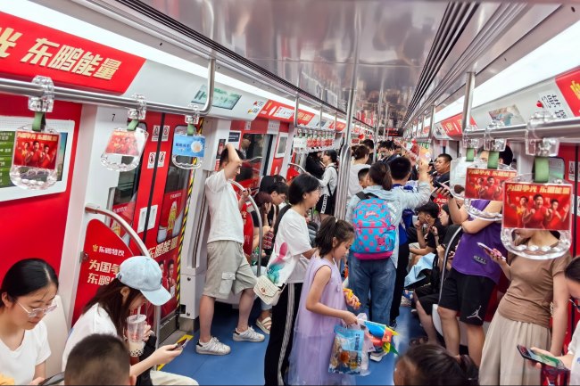 福州地鐵車內貼紙內包車廣告品牌列車投放，福州地鐵列車廣告價格