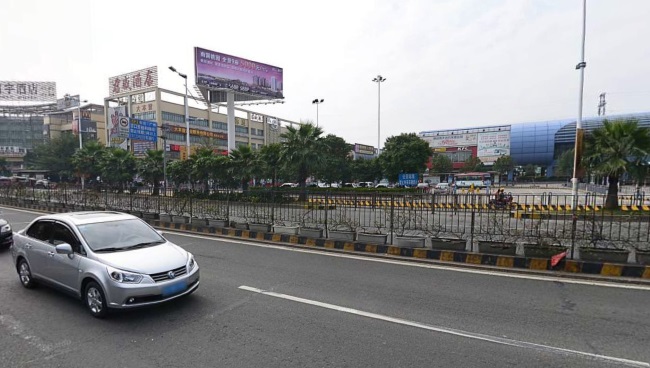 佛山南海大瀝客運(yùn)站戶外高桿大牌廣告投放，佛山立柱廣告價格