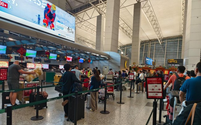 詳細分析一線城市機場廣告的特點，投放策略以及投放效果