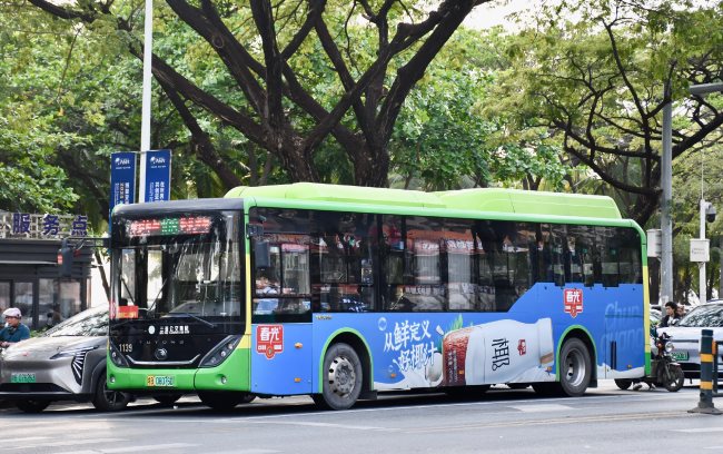 三亞公交車身三側外車貼廣告投放，三亞公交巴士廣告價格