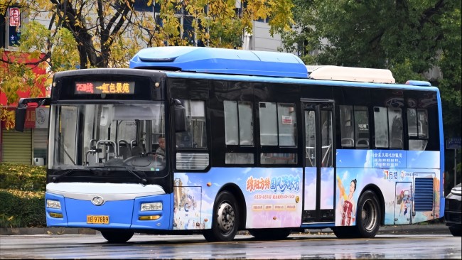 綿陽公交車身三側外車貼廣告投放，綿陽公交巴士廣告價格