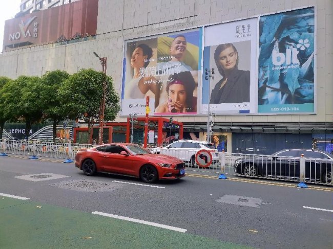 佛山祖廟地鐵站NOVA嶺南站燈箱，佛山禪城戶外大牌廣告投放