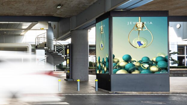 第一戶外傳媒-長沙黃花機場-T1到達層外車道包柱燈箱 第一戶外傳媒-長沙黃花機場-T1到達層外車道包柱燈箱