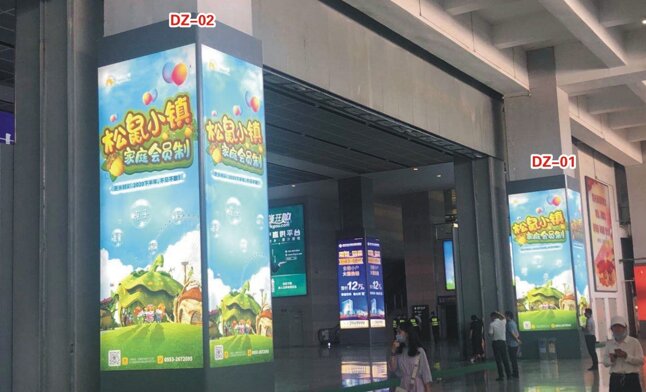 第一戶外傳媒-蕪湖站-東廣場換乘大廳立柱燈箱 