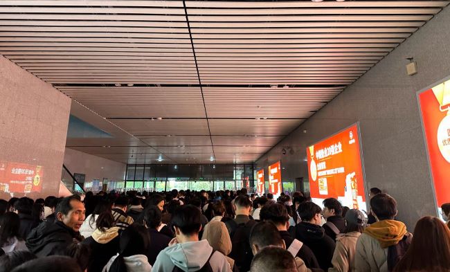 三明北站廣告出站通道兩側墻面燈箱投放，沙縣高鐵站廣告價格