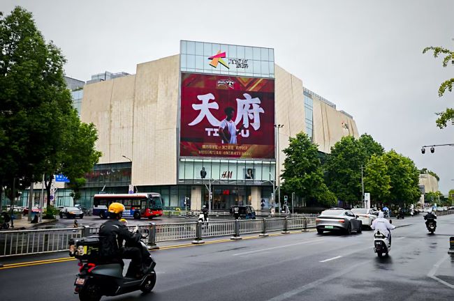 成都武侯區(qū)大悅城LED廣告投放，成都戶外LED大屏廣告價(jià)格