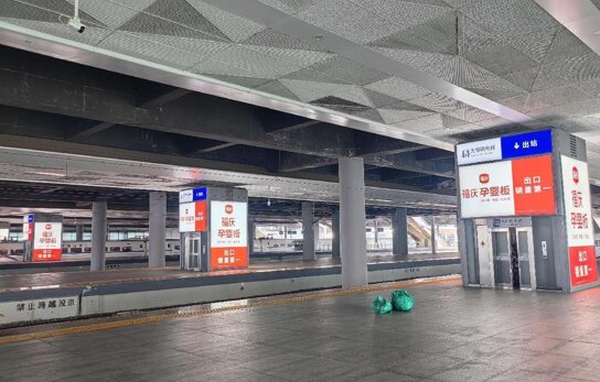 第一戶外傳媒-鹽城站-出站電梯井燈箱 第一戶外傳媒-鹽城站-出站電梯井燈箱