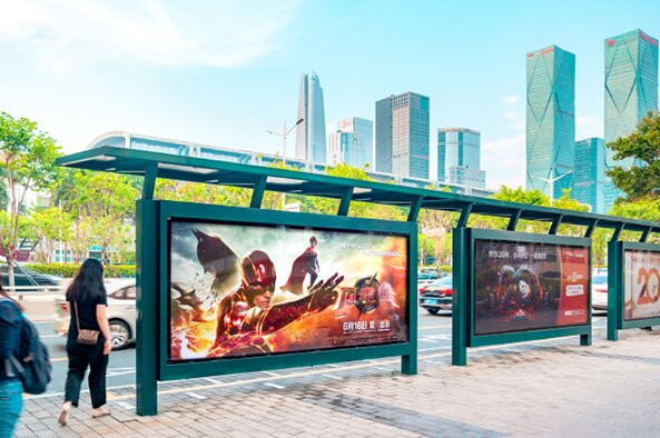 全國候車亭廣告案例，院線電影北京候車亭廣告，廣州候車亭廣告，深圳候車亭廣告