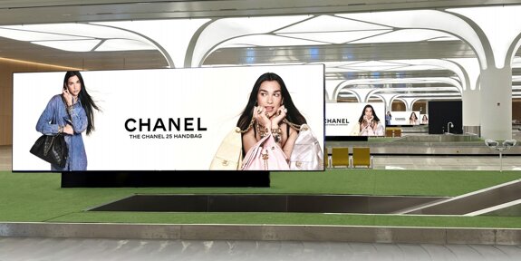 第一戶外傳媒廣州白云機場T3行李提取區LED屏廣告