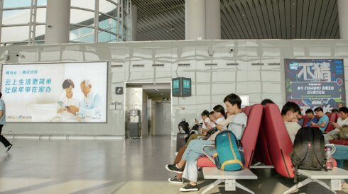 第一戶外傳媒-南通興東機場候機廳燈箱 第一戶外傳媒-南通興東機場候機廳燈箱