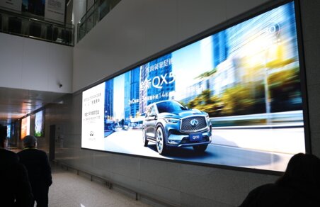 第一戶外傳媒-南通興東機場地下停車場燈箱 第一戶外傳媒-南通興東機場地下停車場燈箱