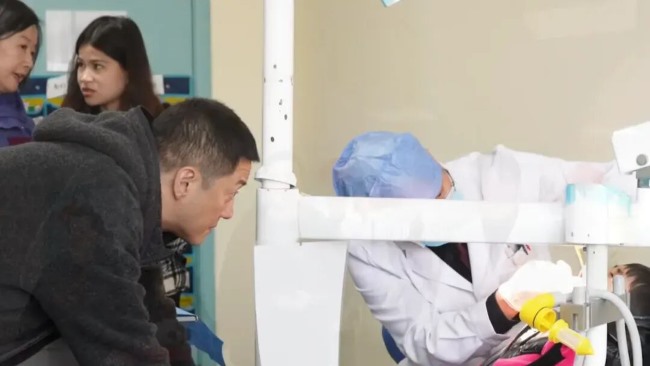 第一戶外傳媒呼吁：我們要讓嫣然天使兒童醫(yī)院活著活好！