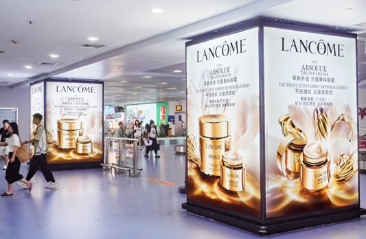 第一戶外傳媒-三亞鳳凰機場T1國內到達行李廳包柱燈箱 第一戶外傳媒-三亞鳳凰機場T1國內到達行李廳包柱燈箱